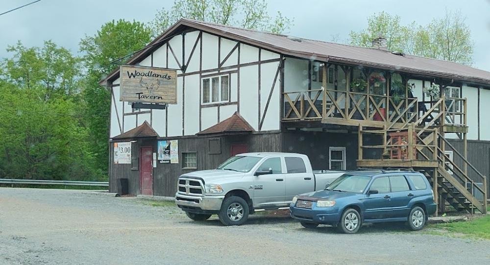 Woodlands Tavern