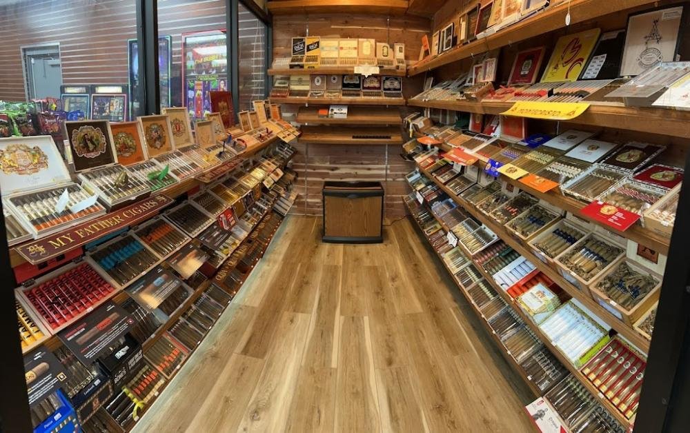 CIGAR SHOP